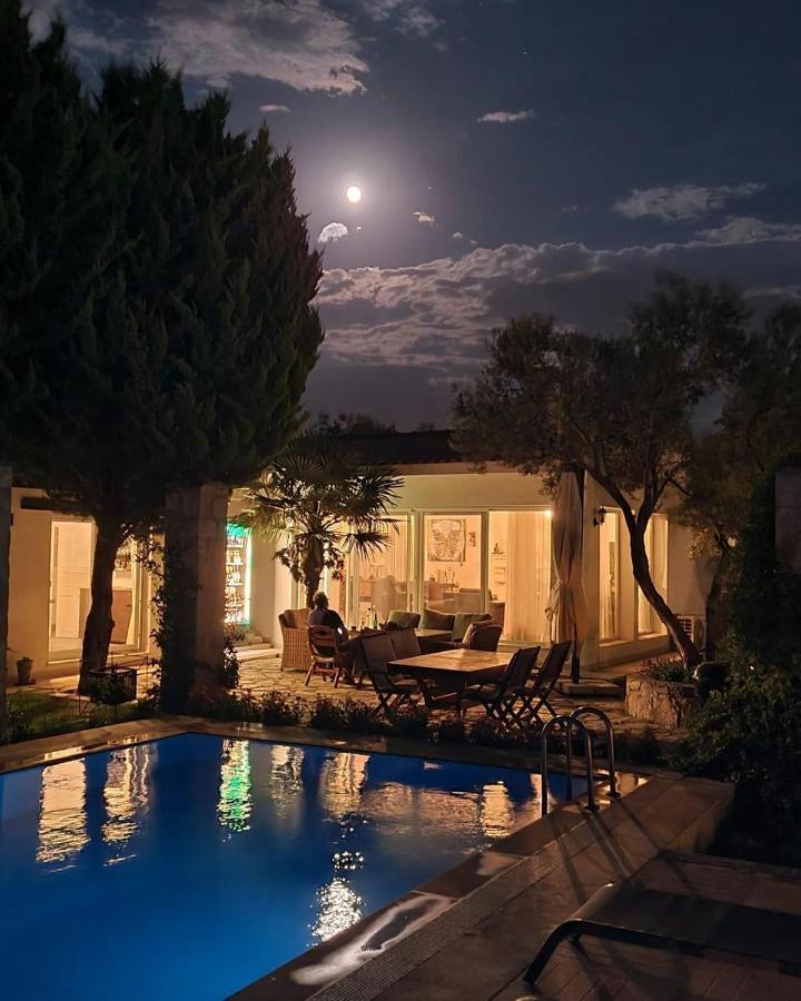Bir Dem Urla Hotel Exterior foto